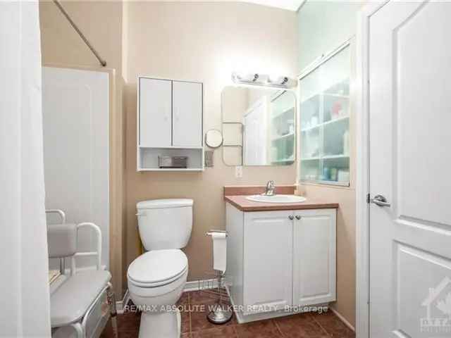 2-Bedroom Bungalow with Elevator - Perfect for Downsizers