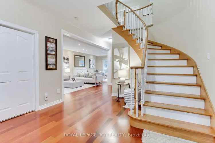4 1 Bed 4 Bath Upgraded Home in Prestigious Stonehaven Wyndham