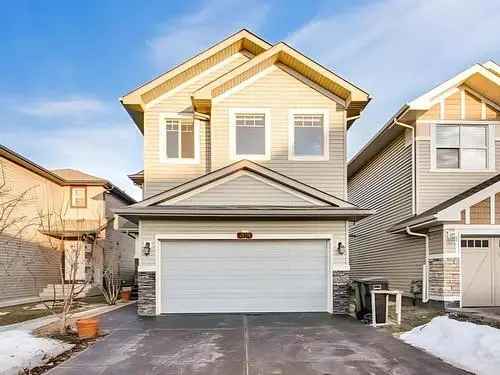 For Sale Stunning House in Cy Becker, Edmonton with 4 Bedrooms and 3.5 Baths