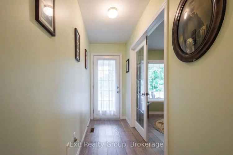 1315 sq ft Bungalow in Adult Community Golf Trails Rec Centre