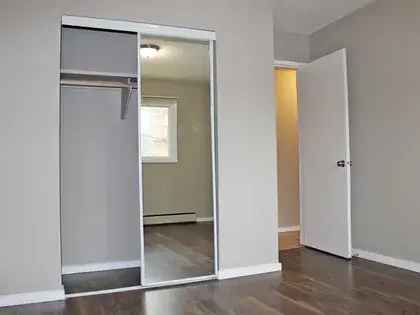 1 room apartment of 52 m² in Edmonton