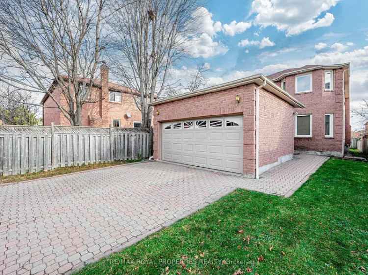 4 Bedroom Detached Home in Highland Creek Near UTSC