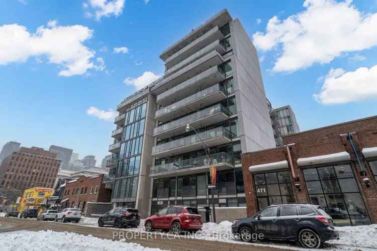 King West Fashion House Loft - 2BR 1BA Furnished Terrace