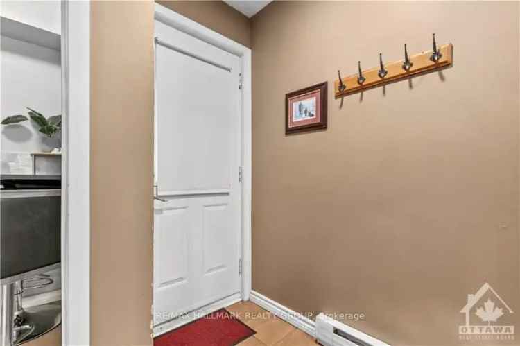 Townhouse For Sale in Ottawa, Ontario