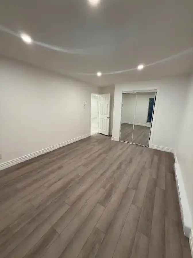 3 Bedroom Appartement- 1795$/ Month