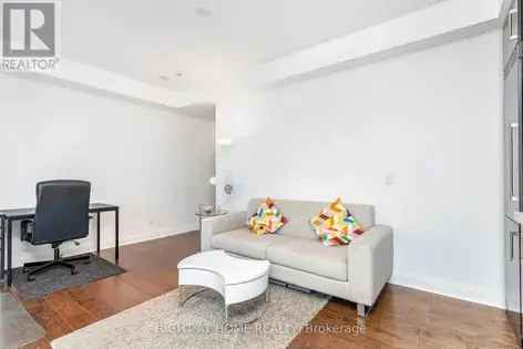 1 Bedroom 224m² Downtown Toronto Condo Near Bloor Subway and U of T