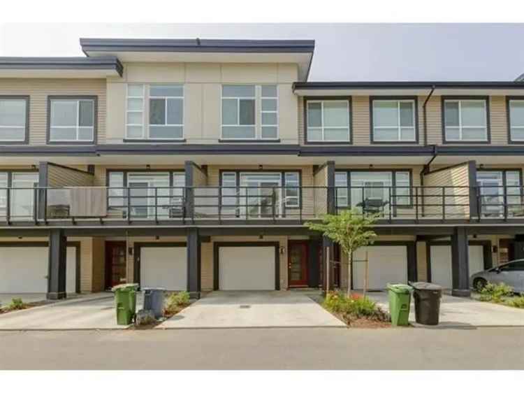 Midtown Chilliwack Family Home 3 Bed 4 Bath 1700 sq ft