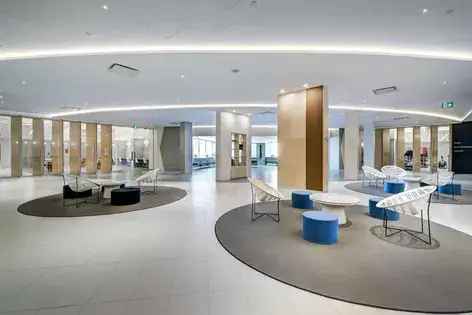 1 Month Free! 58m² Montreal Apartment - Gym, Pool, High-Speed Internet Included