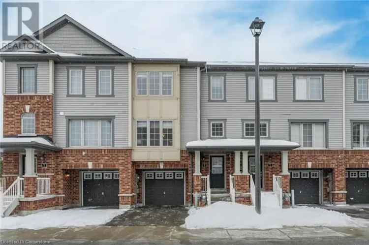Updated 3-Bedroom Townhouse Near Amenities and Schools
