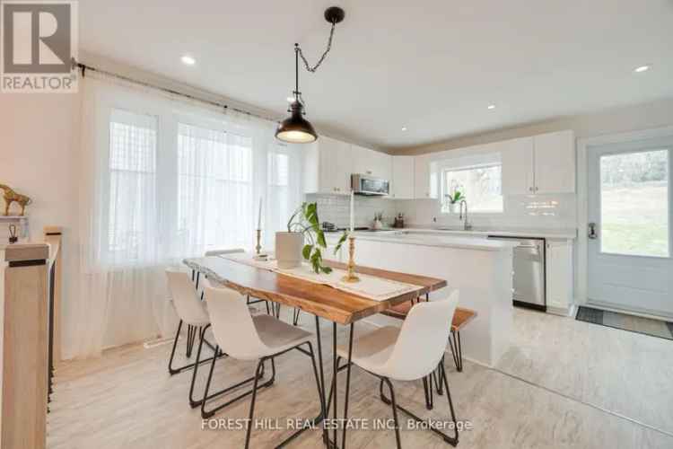 3-Bed 2-Bath Bungalow in Newmarket - Updated Kitchen, Finished Basement, Large Garage