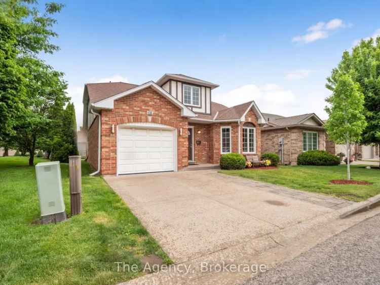 Retirement Home in Gated Cherry Hill Community