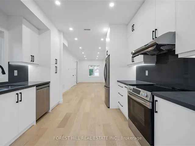 House For Sale in 46, Byng Avenue, Toronto, Ontario