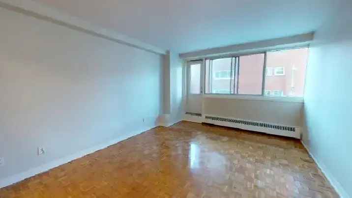 Apartment for Rent at 235 Sherbrooke Downtown