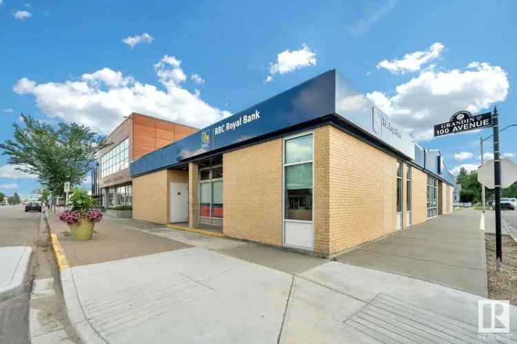 Retail For Sale in Morinville, Alberta