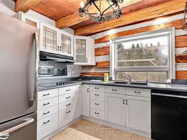 House For Sale in Meaford, Ontario