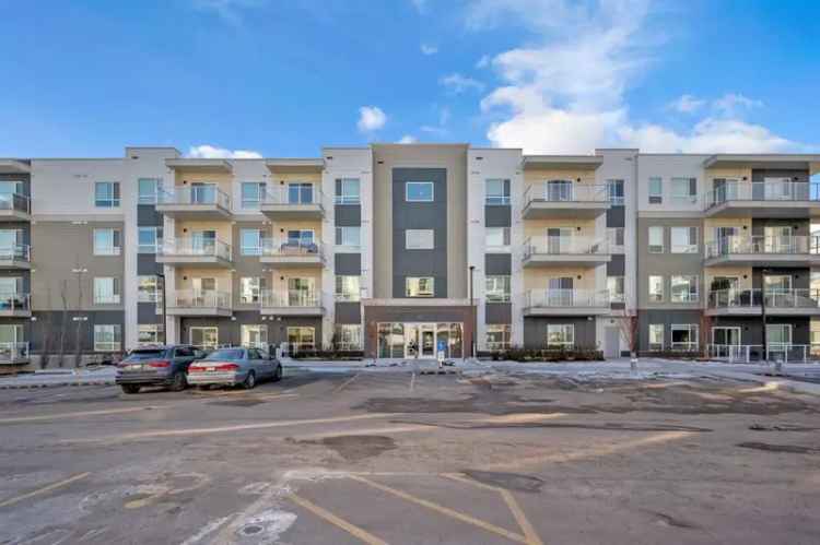 House For Sale in Shawville Gate SW, Calgary, Alberta