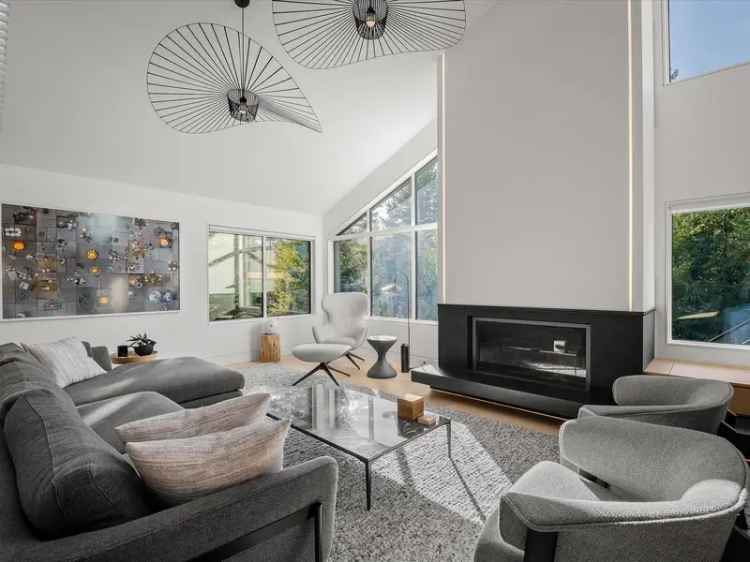 A $8,580,000.00 House/Single Family with 4 bedrooms in Whistler Cay Heights, Whistler