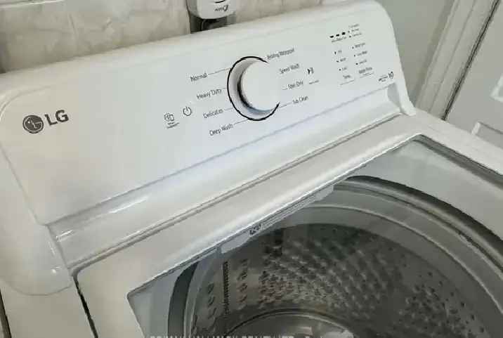 1 Bedroom on second floor in House Toronto East