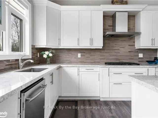 Townhouse For Sale in Red Deer, Alberta