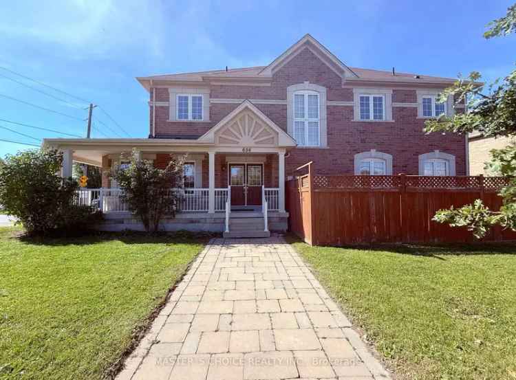 House For Sale in Richmond Hill, Ontario