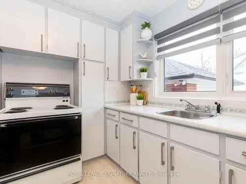 3-Bedroom Bungalow in Kennedy Park Toronto