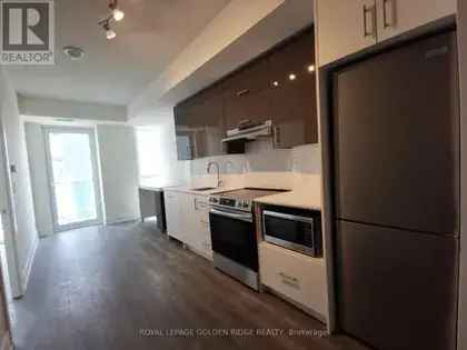 1 room apartment of 320 m² in Toronto