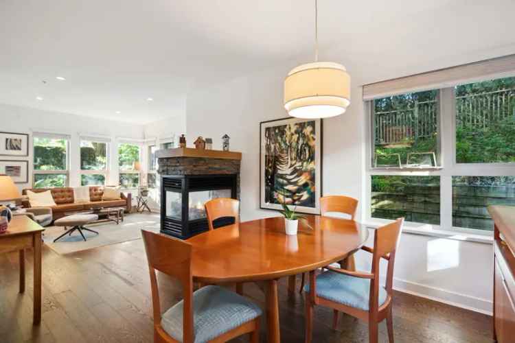 A $1,399,000.00 Townhouse with 3 bedrooms in Upper Lonsdale, North Vancouver