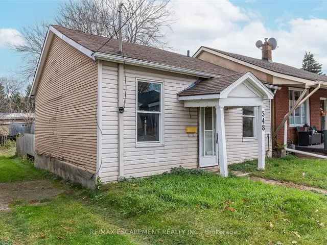 Investor Opportunity Fixer-Upper Near Bayfront Park