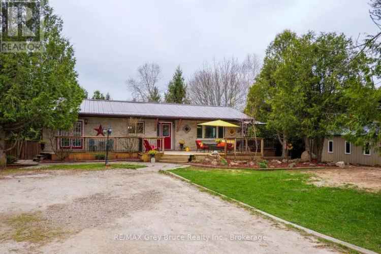 Family Bungalow with Updated Features and Private Backyard