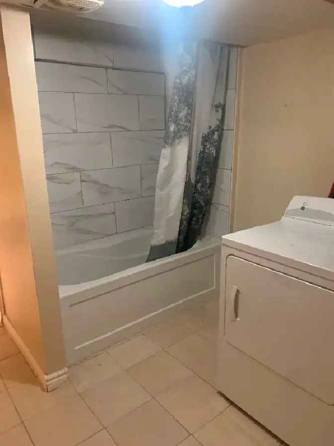 2 bedroom  apartment Orleans Ottawa