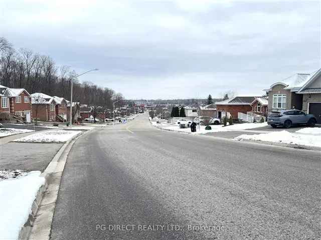 3 Bedroom 2 Bathroom Bungalow in Desirable Orillia Neighborhood