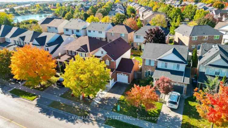 House For Sale in Brampton, Ontario