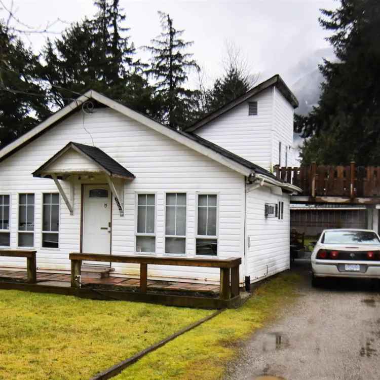 Charming Country Home with Detached Shop