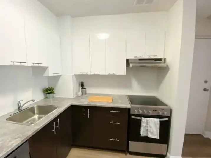 Apartment for Rent at Britannia Park, Ottawa West