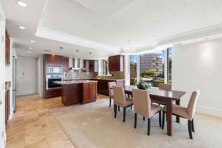 Dundarave Condo for Sale Ocean View Regatta Pointe