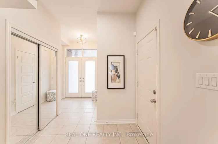 Modern 3 1 Bedroom Detached House in Woodland Hill