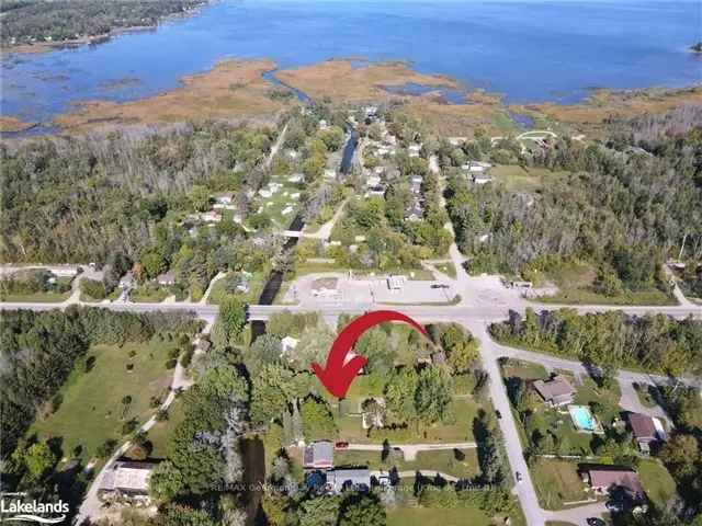 Land For Sale in Tay, Ontario