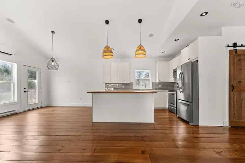 buy duplex in Waverley with detached garage and separate entrances
