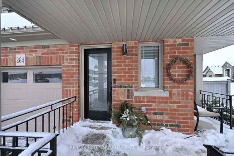 Alliston 3 Bedroom Townhouse - Great for First Time Buyers and Investors