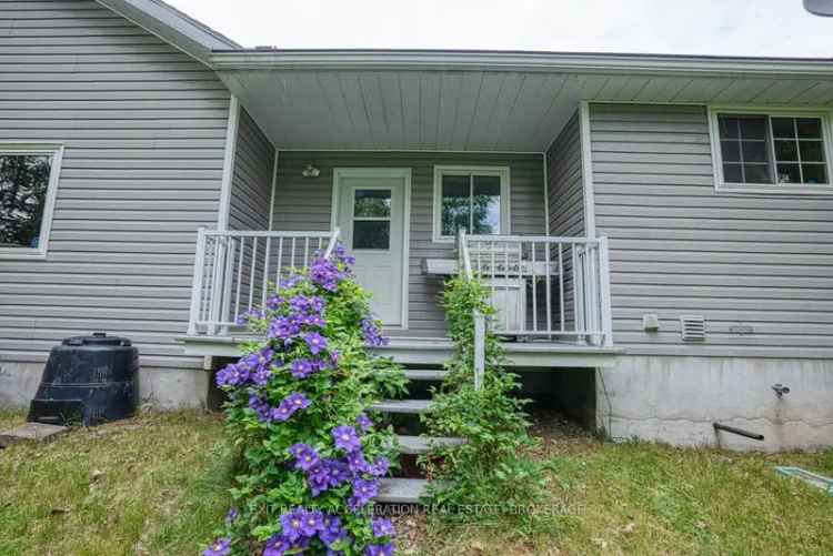 House For Sale in Stone Mills, Ontario