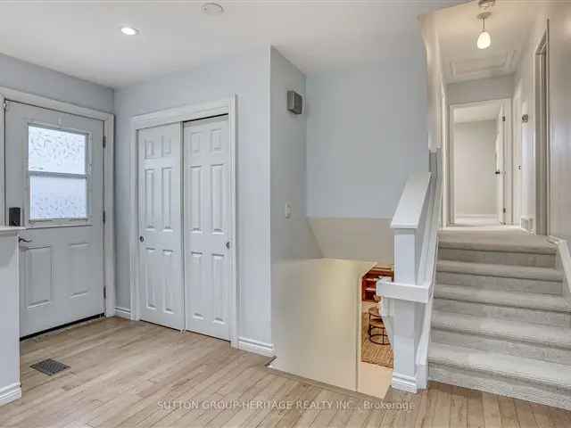 House For Sale in Ajax, Ontario