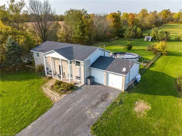 House For Sale in South Frontenac, Ontario