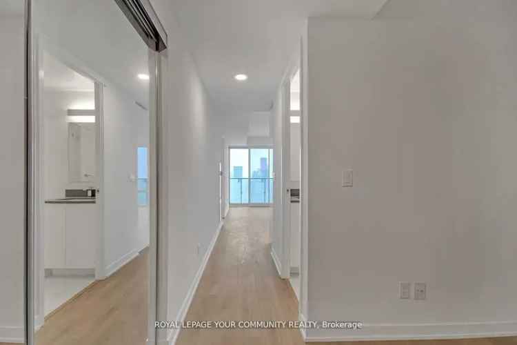 Rent luxury condo 1 bedroom den in vibrant Toronto with premium amenities