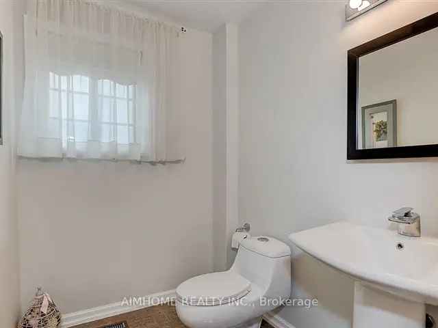 House For Sale in 40, Willowbrook Road, Markham, Ontario