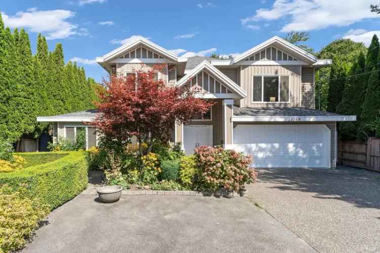 7 Bed 6 Bath House with 2 Suites Surrey Whalley