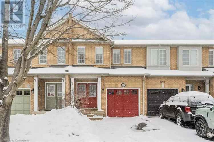 3 Bed 4 Bath Freehold Townhouse Updated Kitchen Family Friendly