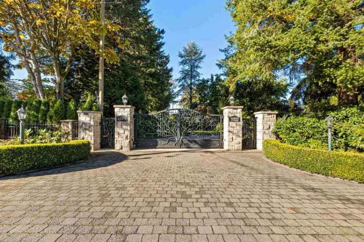 Luxury Waterfront Georgian Estate with Private Dock