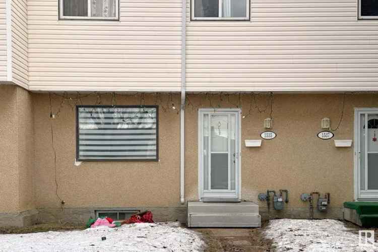 Buy Townhome in EKOTA Community with 3 Bedrooms and 2 Washrooms