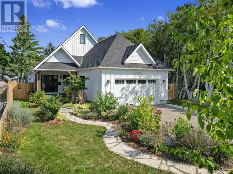 Modern Farmhouse Near Lake Ontario