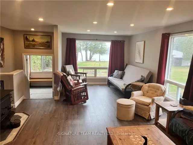 Mink Lake Waterfront Bungalow 3 Bed 2 Bath